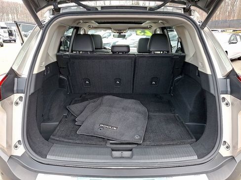 Used 2023 Nissan Rogue Platinum w/ Platinum Premium Package image 29