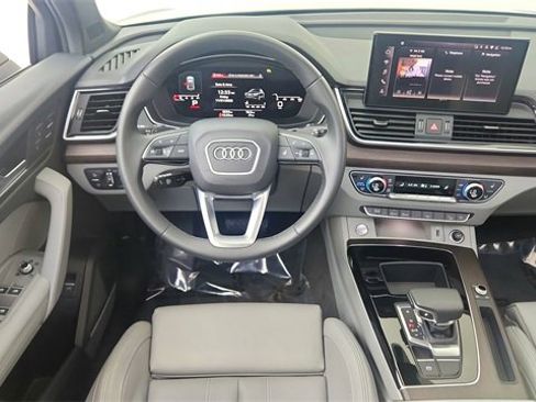 Used 2024 Audi Q5 2.0T Premium Plus w/ Premium Plus Package image 36