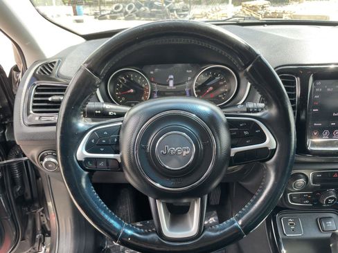 Used 2020 Jeep Compass Limited image 11