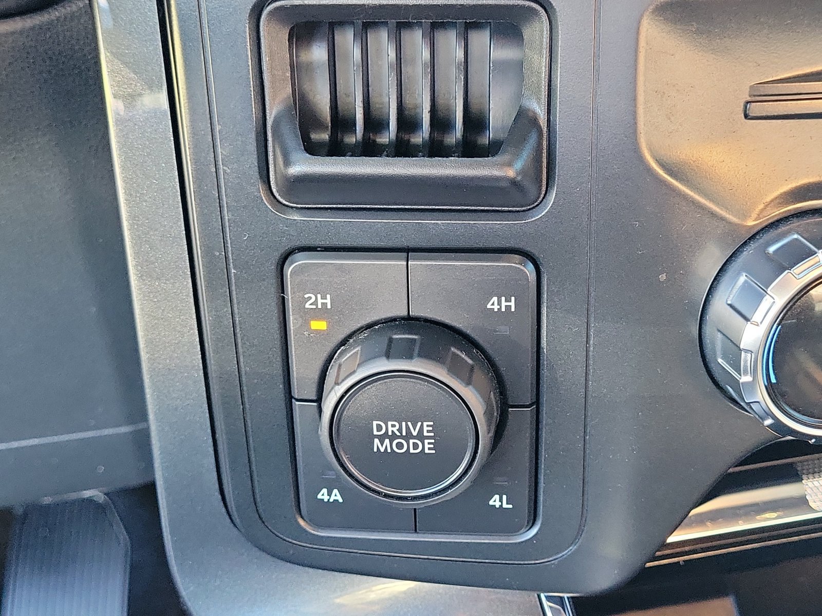 Certified 2022 Ford F150 4x4 SuperCrew image 27