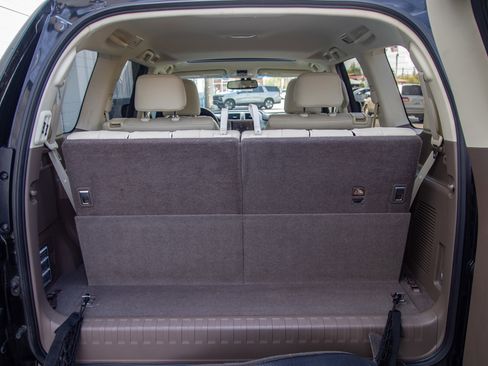 Used 2019 Lexus GX 460 Luxury image 31