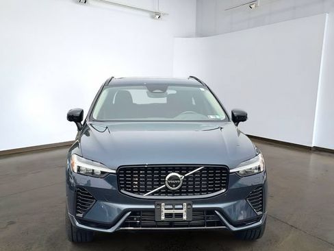 Used 2024 Volvo XC60 T8 Plus w/ Protection Package Premier AWD/4WD image 2