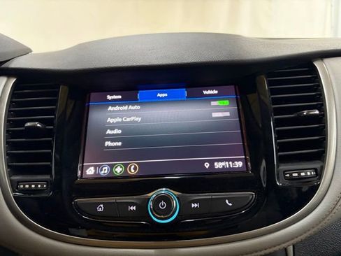 Used 2020 Chevrolet Trax LT w/ LPO, Protection Package AWD/4WD image 51