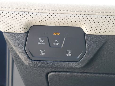 New 2025 Volkswagen Atlas Cross Sport SEL Premium R-Line image 23