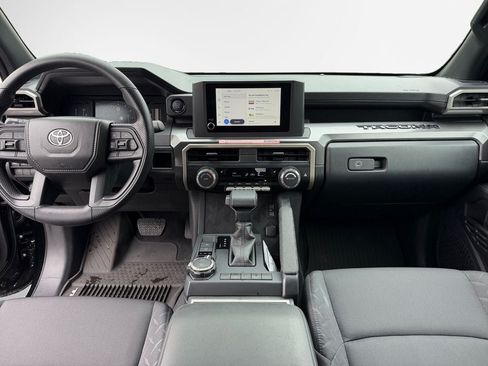 Certified 2026 Toyota Tacoma SR5 AWD/4WD image 15