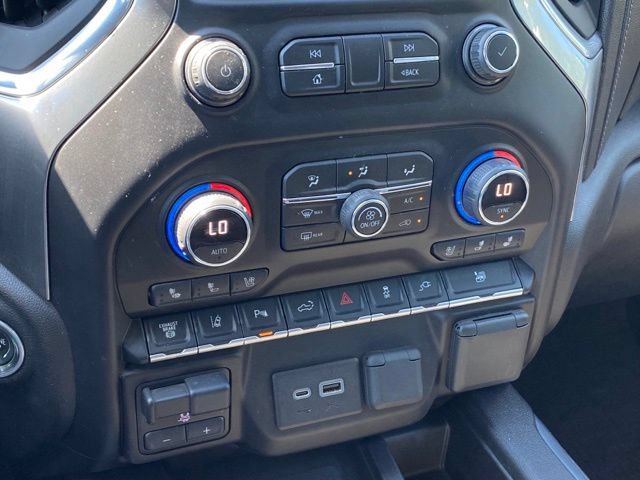 Used 2020 Chevrolet Silverado 2500 LTZ w/ Technology Package AWD/4WD image 18