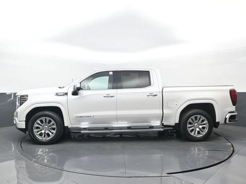 Used 2024 GMC Sierra 1500 Denali w/ Technology Package AWD/4WD image 23