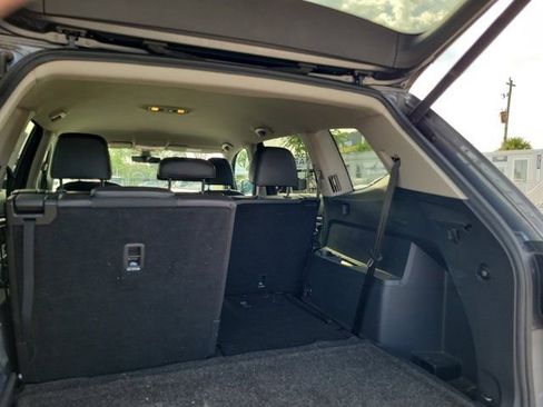 Used 2018 Volkswagen Atlas SE FWD image 10