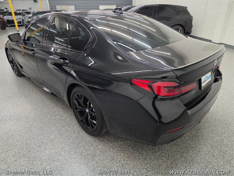 Used 2023 BMW 530i w/ M Sport Package RWD image 5