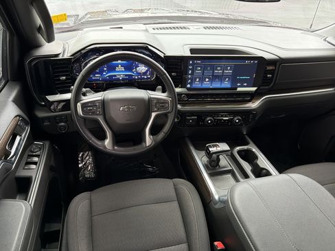 Used 2023 Chevrolet Silverado 1500 RST w/ Z71 Off-Road Package image 22