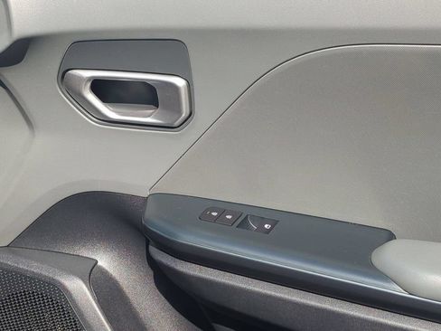 Used 2025 Kia K4 FWD image 34