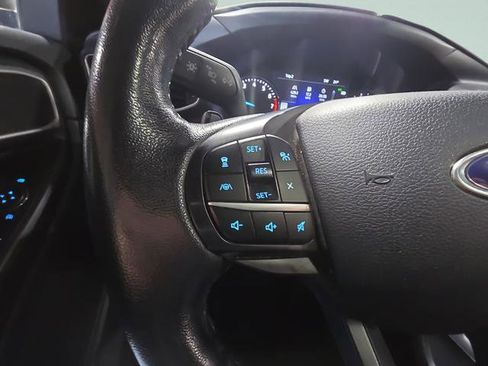 Used 2020 Ford Explorer XLT w/ Equipment Group 202A image 19