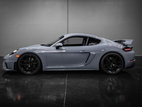 Used 2023 Porsche 718 Cayman GT4 RWD image 4