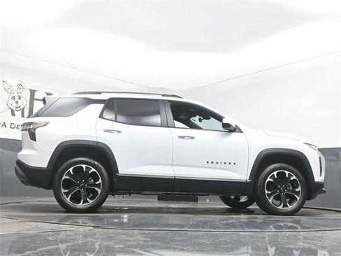 New 2026 Chevrolet Equinox LT w/ Convenience Package II image 31