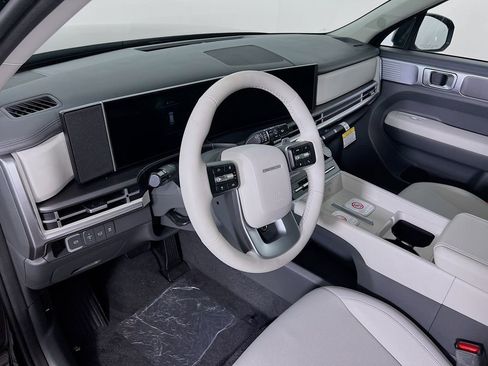 New 2026 Hyundai Santa Fe SE image 8