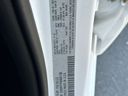 Used 2025 RAM 1500 Big Horn image 32