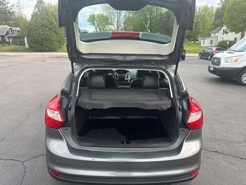Used 2012 Ford Focus SEL FWD image 15