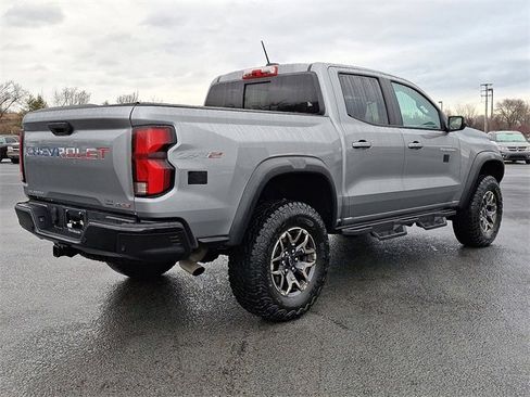 Certified 2024 Chevrolet Colorado ZR2 w/ Safety Package image 9