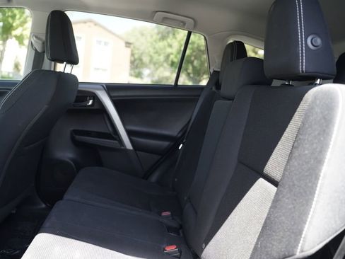 Used 2016 Toyota RAV4 XLE w/ Protection Package AWD/4WD image 11