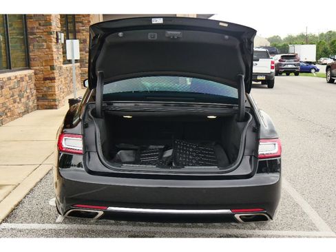 Used 2017 Lincoln Continental Reserve w/ Luxury Package AWD/4WD image 29