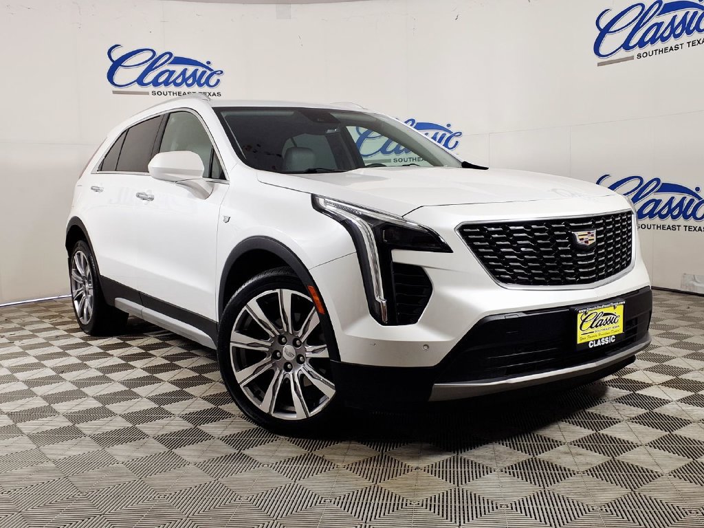 Used 2019 Cadillac XT4 Premium Luxury AWD/4WD image 1