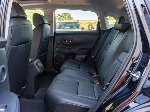 New 2026 Honda HR-V EX-L image 11