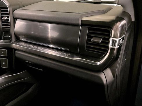 Used 2023 Ford F250 Lariat w/ Lariat Ultimate Package image 15