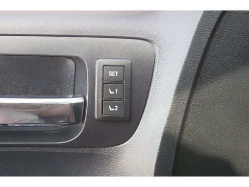 Used 2020 Toyota Tundra Platinum image 23