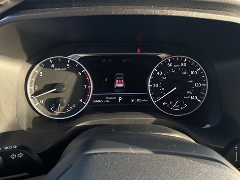 Used 2025 Nissan Rogue SV FWD image 30