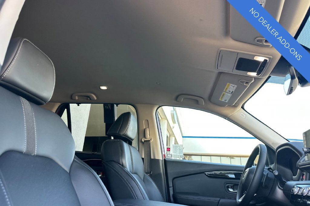 Certified 2025 Honda Pilot EX-L image 18
