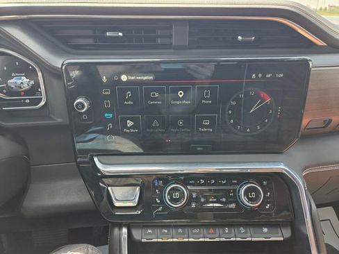 Used 2024 GMC Sierra 1500 Denali Ultimate AWD/4WD image 23