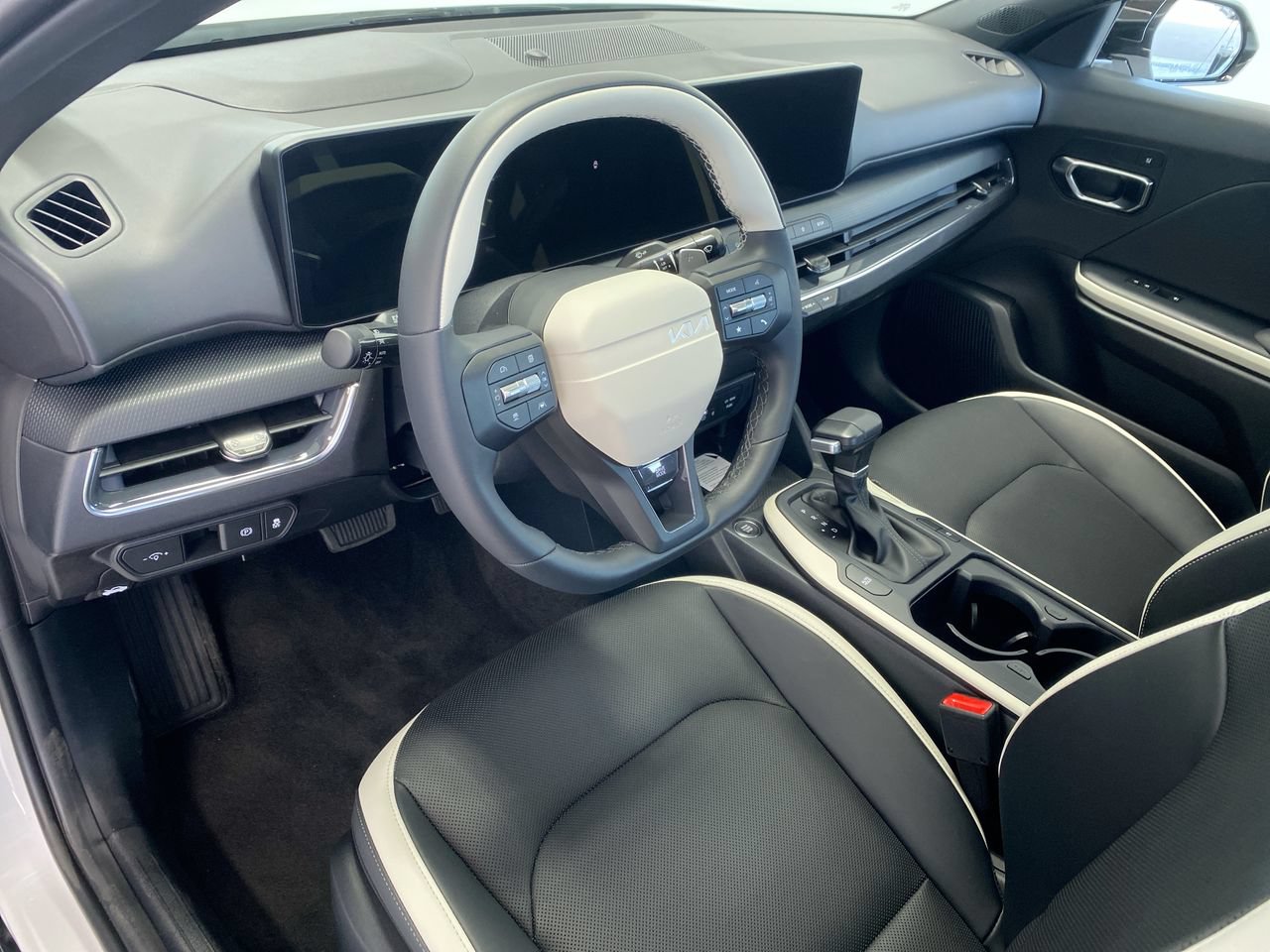Certified 2026 Kia K4 GT-Line w/ GT-Line Sunroof Package FWD image 21