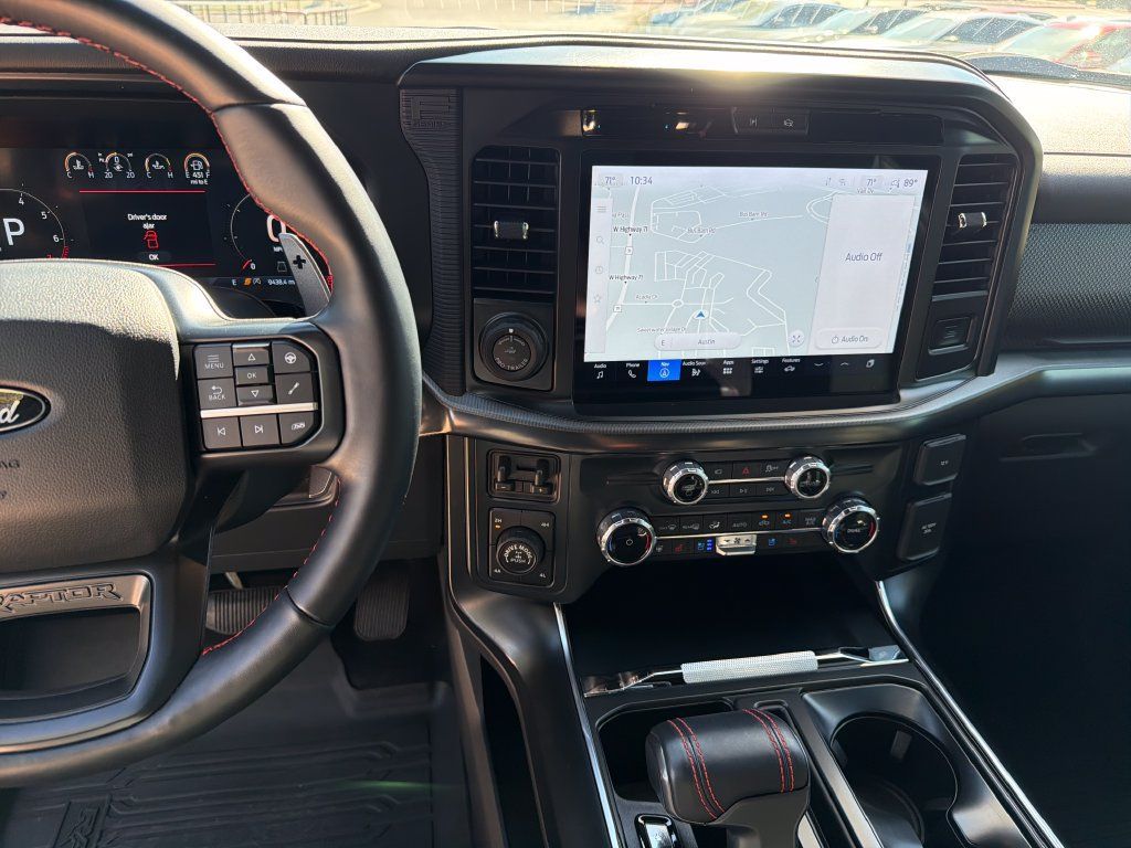 Used 2025 Ford F150 Raptor AWD/4WD image 25