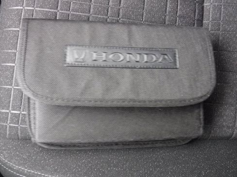 Used 2023 Honda HR-V LX image 33