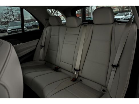 Certified 2026 Mercedes-Benz GLE 350 4MATIC image 9