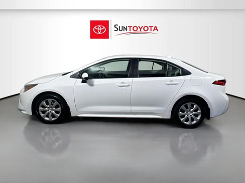 Used 2026 Toyota Corolla LE FWD image 7