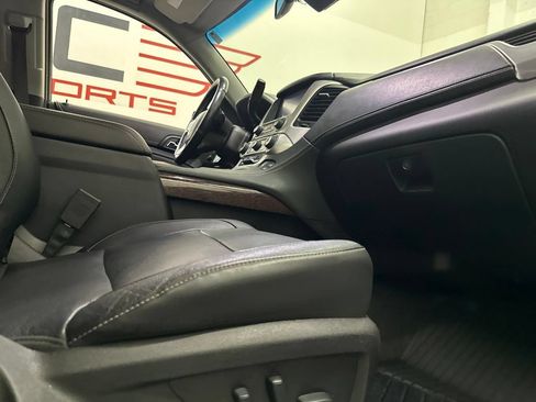Used 2019 GMC Yukon SLT w/ Graphite Performance Edition RWD image 65