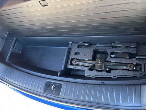 Used 2023 Kia Sorento SX image 34