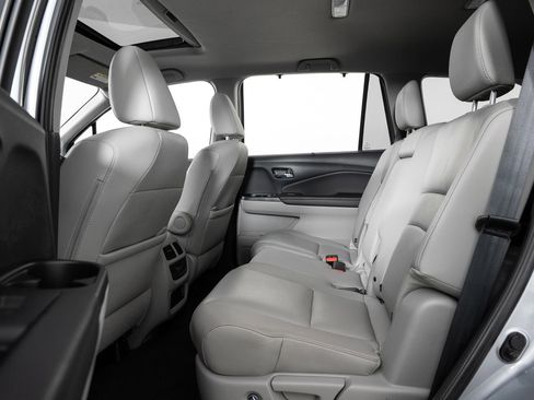 Used 2022 Honda Pilot Special Edition image 18