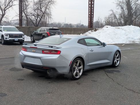 Used 2018 Chevrolet Camaro SS image 3
