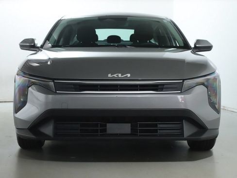 Used 2025 Kia K4 FWD image 5