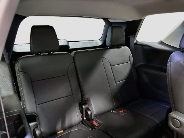 Used 2019 Chevrolet Traverse LT w/ LT Premium Package AWD/4WD image 24
