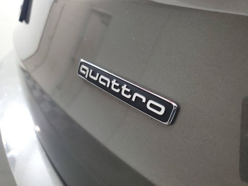 Used 2020 Audi Q3 2.0T Prestige w/ Prestige Package AWD/4WD image 4