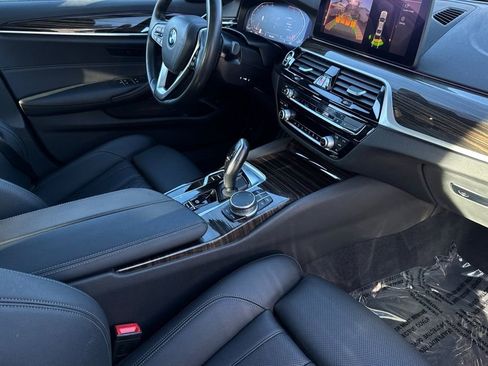 Used 2021 BMW 530i w/ Convenience Package image 16
