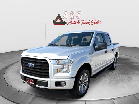 Used 2017 Ford F150 XL w/ Equipment Group 101A Mid image 3