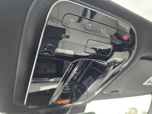 Used 2025 Mercedes-Benz E 450 4MATIC All-Terrain Wagon image 36