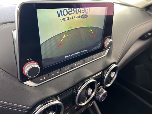 Used 2024 Nissan Sentra SV FWD image 21