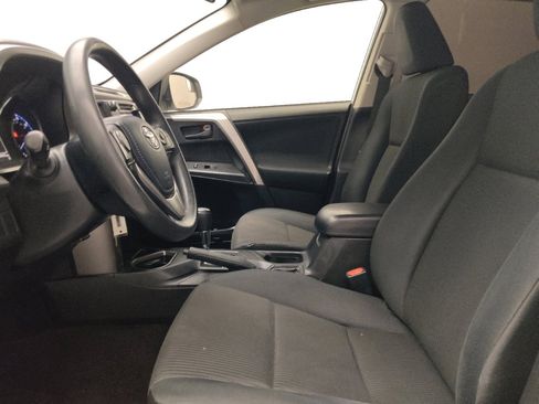 Used 2018 Toyota RAV4 LE w/ All Weather Liner Package FWD image 17