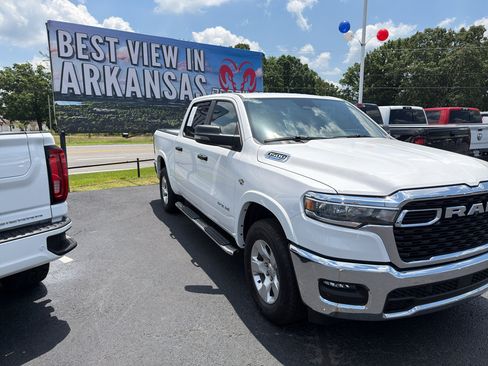 Used 2026 RAM 1500 Big Horn AWD/4WD image 31