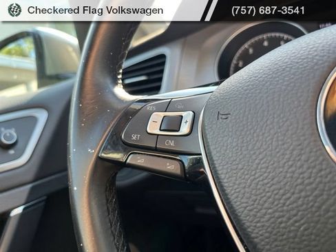 Used 2017 Volkswagen Golf Wolfsburg Edition FWD image 36